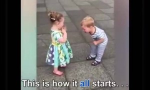 দেখুন এই মিষ্টি বাচ্চাদের কে