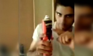 এরকম বন্ধু থাকলে কি আর শত্রুর দরকার হয়?