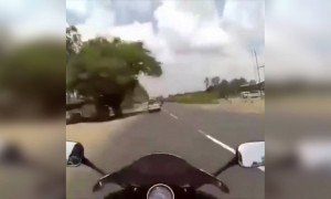 এই জন্য খুব স্পীডে বাইক চালাতে নেই