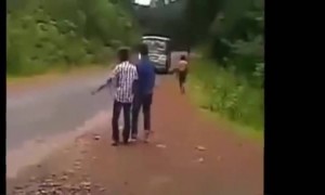 আপনারা কোনদিন হয়তো একটি বাস কে এই কাজে লাগাননি