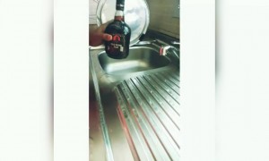 করোনা ভাইরাস থেকে শুধু নিজেকেই নয়, নিজের প্রিয় জিনিসকেও বাঁচিয়ে রাখে অনেকে