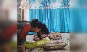 এতো মিষ্টি ভিডিও কখনো দেখেছেন?