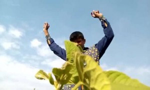 বাচ্চারা পিকনিক এ খুব ভালো নাচতে পারে