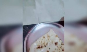 খাবার যখন ভালোবাসা দিয়ে বানানো