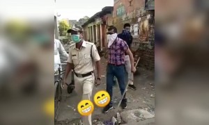 কিভাবে মার খেতে খেতে বেঁচে গেলেন এই লোকটি