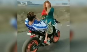 লোকেরা এভাবে প্রপোজ করে জানতাম না