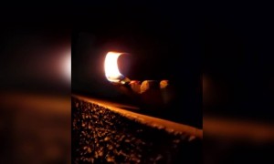 আসুন আমরা করোনার অন্ধকার মিটাই আলোর সাহায্যে