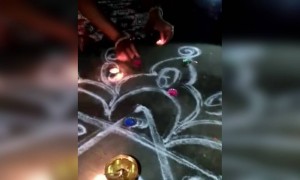 কোরোনার বিরুদ্ধে লড়াইকে সমর্থন জানালেন প্রদীপ জ্বালিয়ে এই পরিবার