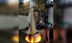 এরকম চা খেতে খুব ইচ্ছে হচ্ছে