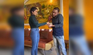 প্রসাদ কে লোকটি কি ভাবলেন দেখুন