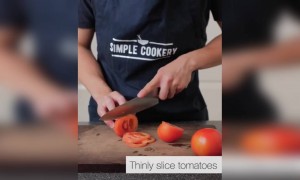 ক্যাপ্রেসে স্যালাড কিভাবে বানাতে হয় দেখুন