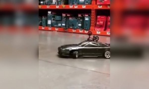 এই খেলনা গাড়ি তো অরিজিনাল মনে হচ্ছে