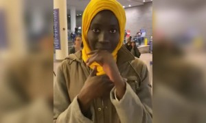 দেখুন অনুপম খেরের এক বিদেশী ফ্যান, হিন্দিতে বললেন কথা