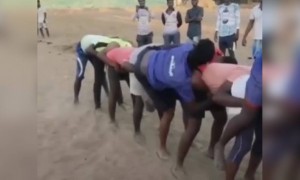 এই খেলা খেলেছেন ছোটবেলাতে?