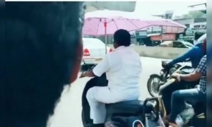 গরমের সময় এভাবে স্কুটি নিয়ে বাইরে যেতে হবে