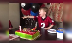 জন্মদিনের ক্যান্ডেল নেভানো নিয়ে দেখুন ঝগড়া