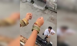 মেয়েটির বাবা কি করলো দেখুন