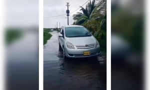 রাস্তাকে সুইমিং পুল ভাবলে যা হয়