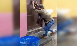 লকডাউন ভেঙে কিভাবে পালতে হল দেখুন