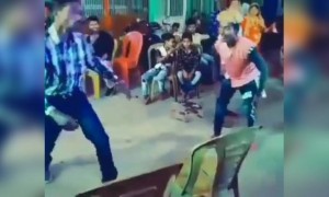 হয়ে গেল সবার সামনে ফ্লপ