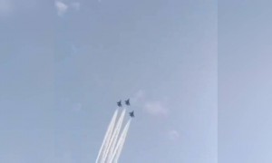 জয়পুরে এয়ার ফোর্স সম্মান জানালো করোনা যোদ্ধাদের