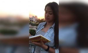 সোহিনী সরকার শোনালেন সুন্দর একটি কবিতা