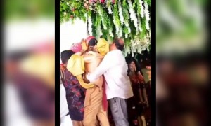 এই ভালোবাসা যেন সারা জীবন থাকে