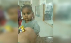 দেখুন কি কিউট ভিডিও