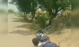 বাইকের সিট গরম হলে যা হয়