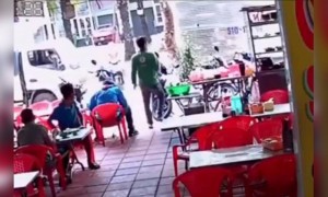 মনে হওয়া এই দাদার খুব খিদে পেয়ে গেছে