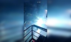 কলকাতায় ইলেকট্রিক তার নষ্ট হলো আম্ফান ঝড়ের জন্য