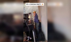 সোশ্যাল ডিস্টেন্সিঙ করে কিভাবে পার্টি হচ্ছে দেখুন