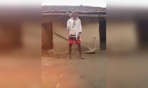 গ্রামেও পাওয়া যায় অসাধারণ ট্যালেন্ট দেখুন