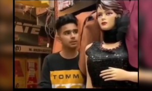 যখন ছেলে অনেকদিন ধরে সিঙ্গেল