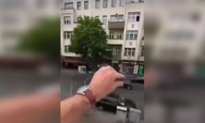 ট্রাফিক সামলানোর স্বপ্ন দেখেছেন কখনো?