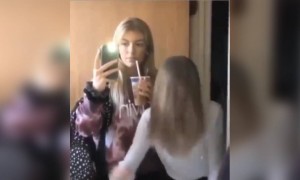 যখন চুলে জট ধরে যায়