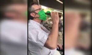 মাস্ক থাকা সত্ত্বেও কিভাবে মদ খাচ্ছে দেখুন