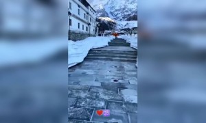 আবার কবে যাবো এরকম সুন্দর জায়গায় ঘুরতে