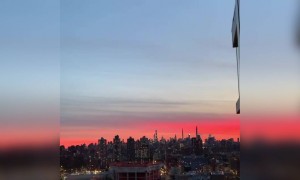 সাঁঝবেলাতে চারিদিক আলোতে আলোকিত ,দেখতে না লাগে কতই ভালো ।