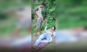 স্কুলে পড়াশুনো করার সময় সবচেয়ে কঠিন কাজ।