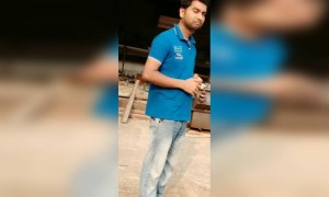 গার্লফ্রেন্ডকে কুকুরে কামর দেয়ায় কুকুরের কী অবস্থা হলো দেখুন।