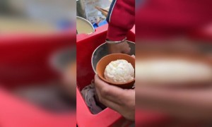 জিভে জল অবশ্যই আসবে ভিডিওটি দেখলে ।