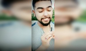 মালিকের বউএর সাথে প্রেম করতে গিয়ে কী হলো দেখুন।