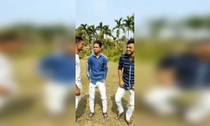 ডাক্তারের কাছে ওষুধ নিতে গিয়ে কী হলো দেখুন।