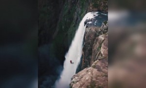 ওয়াও দারুন একটি ভিডিও ।