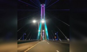 লং ড্রাইভে