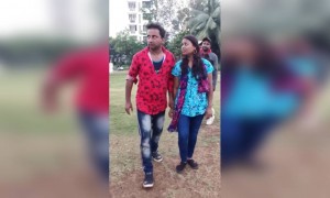 একটি ফানি ভিডিও ,দেখুন আর হাসুন ।