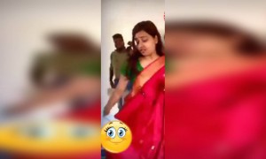 বরের অফিস জেতেই বউ ঘরের চাকোরের সাথে করত এমন কাজ